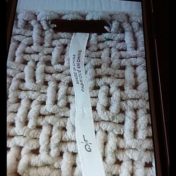 Free people slouching off shoulder sweater - Picture 6 of 6